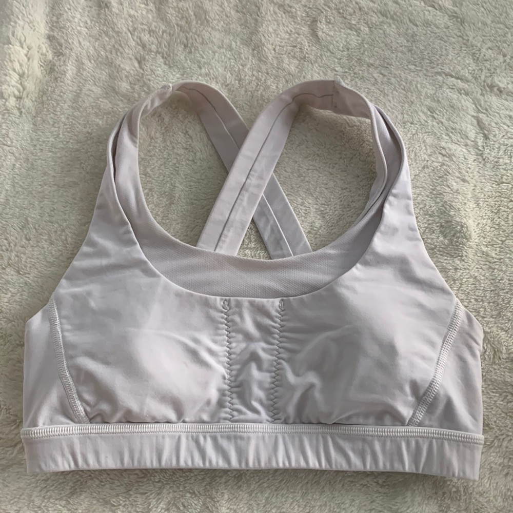 Lululemon Run: Stuff Your Bra size 8